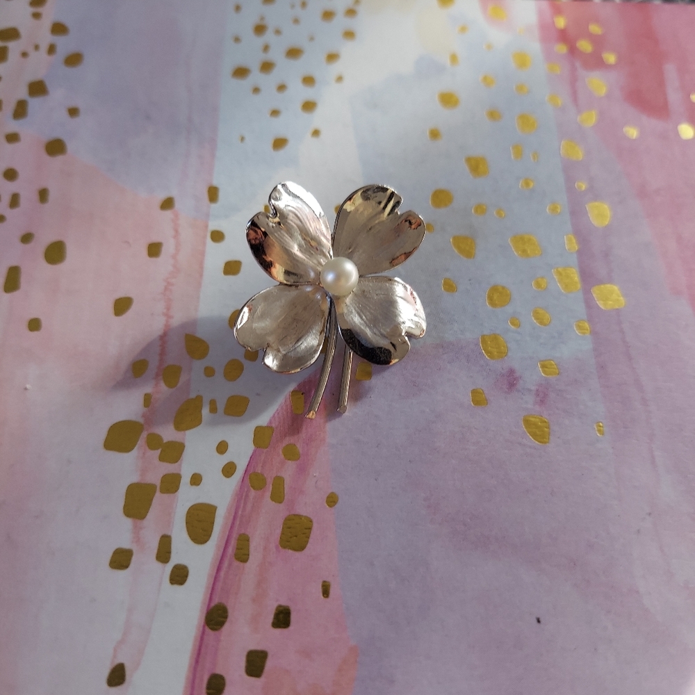 Flower Brooch